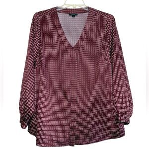💥2/$15 Alfani burgundy white geometric print long sleeve button down top size 2X